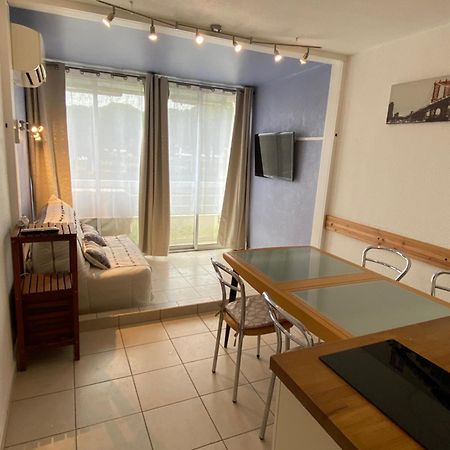 Port Camargue Studio Vue Mer Льо Гро-дю-Роа Екстериор снимка