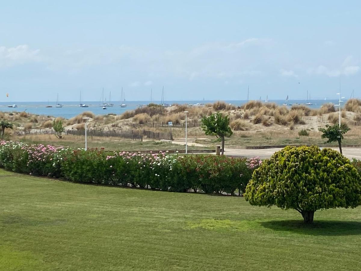 Port Camargue Studio Vue Mer Льо Гро-дю-Роа Екстериор снимка